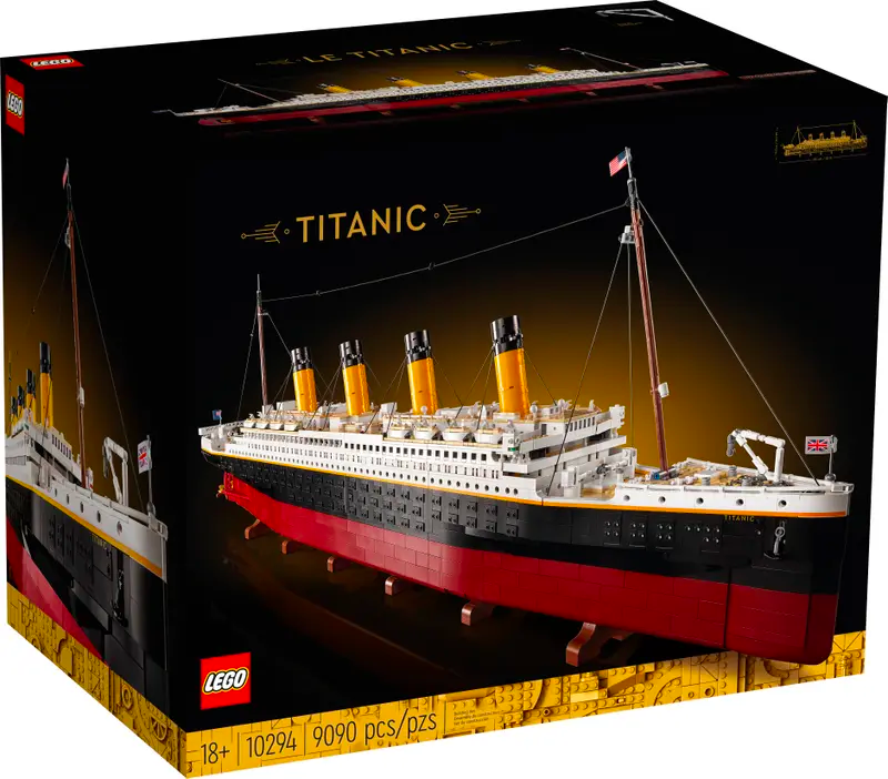 Titanic Lego set