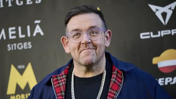 Nick Frost prepares for his role as Hagrid in upcoming Harry Potter TV series