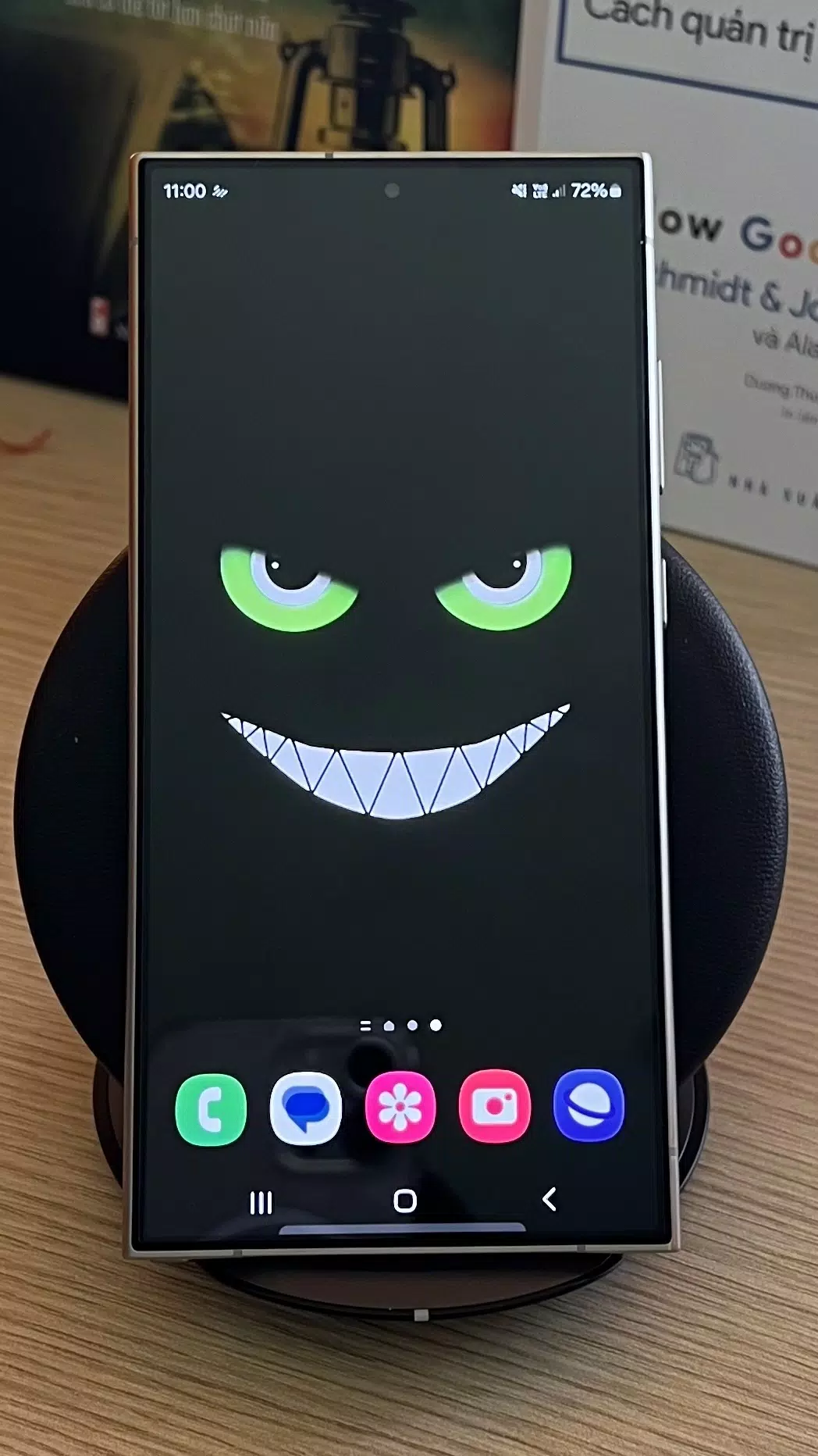 Silly Smiles Live Wallpapers экрана 1